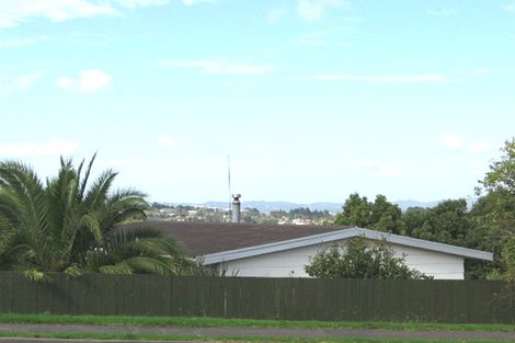 Photo of property in 55 Hobsonville Road, West Harbour, Auckland, 0618