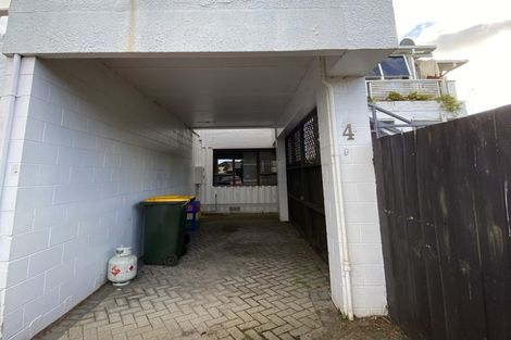 Photo of property in 2/133 Ennis Avenue, Pakuranga Heights, Auckland, 2010