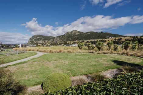 Photo of property in 14 Sherwin Avenue, Albert Town, Wanaka, 9305