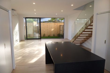 Photo of property in 16 Inglis Street, Seatoun, Wellington, 6022