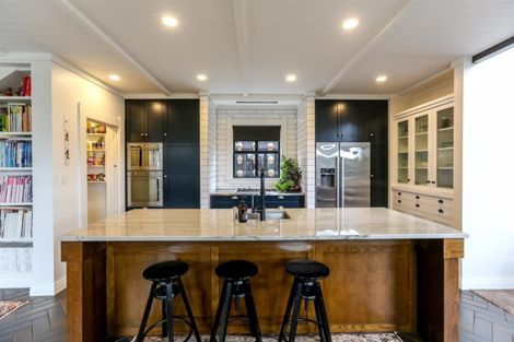 Photo of property in 20 Chilman Street, Strandon, New Plymouth, 4312