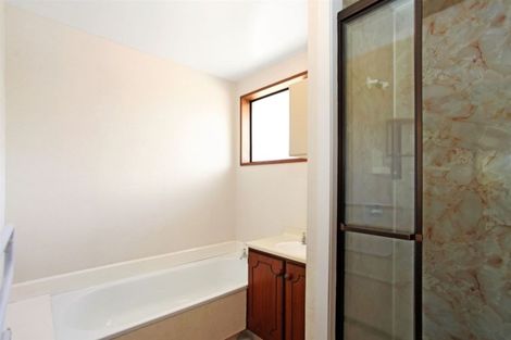 Photo of property in 2/281 Sawyers Arms Road, Bishopdale, Christchurch, 8053