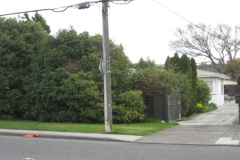 Photo of property in 30 Glen Road, Stokes Valley, Lower Hutt, 5019