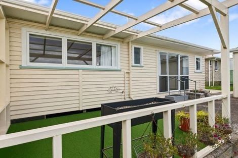 Photo of property in 73 Ranch Road, Mount Maunganui, 3116