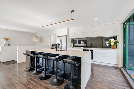 Photo of property in 57 Duncansby Road, Stanmore Bay, Whangaparaoa, 0932