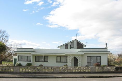 Photo of property in 22 Victoria Street, Waipawa, 4210
