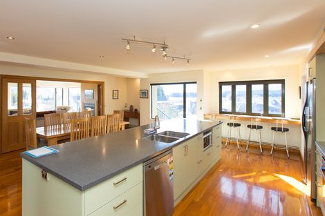 Photo of property in 12 Hamilton Drive, Lake Tekapo, 7999