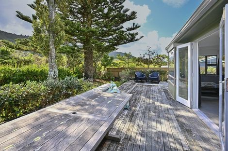 Photo of property in 8 Katrin Place, Mahia, 4198