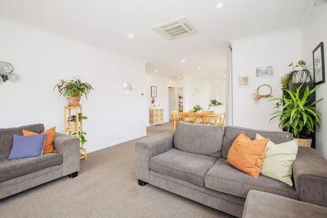 Photo of property in 45 Sarawak Drive, Kerikeri, 0230