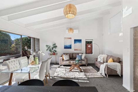 Photo of property in 7/35 Swanson Road, Henderson, Auckland, 0610