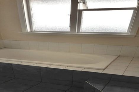 Photo of property in 23 Middlepark Road, Sockburn, Christchurch, 8042