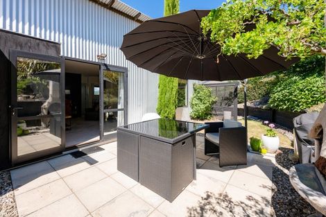 Photo of property in 16 Plantation Road, Wanaka, 9305