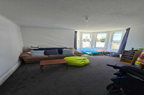 Photo of property in 8 Central Terrace, Alicetown, Lower Hutt, 5010
