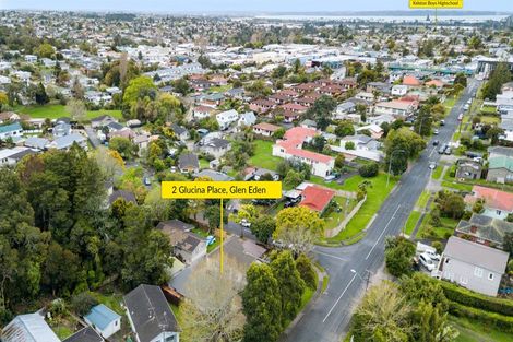Photo of property in 2 Glucina Place, Glen Eden, Auckland, 0602