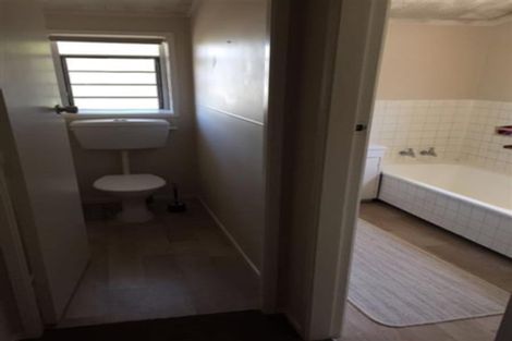 Photo of property in 1/48 Sharon Road, Waiake, Auckland, 0630