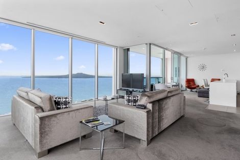 Photo of property in Sentinel Apartments, 2501/3 Northcroft Street, Takapuna, Auckland, 0622