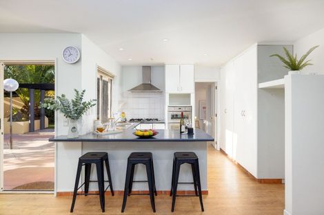 Photo of property in 19a Lake Terrace Road, Burwood, Christchurch, 8061