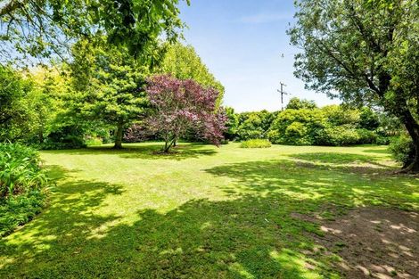 Photo of property in 37 Flint Road West, Stratford, 4332