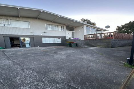 Photo of property in 6 Minton Place, Manurewa, Auckland, 2102