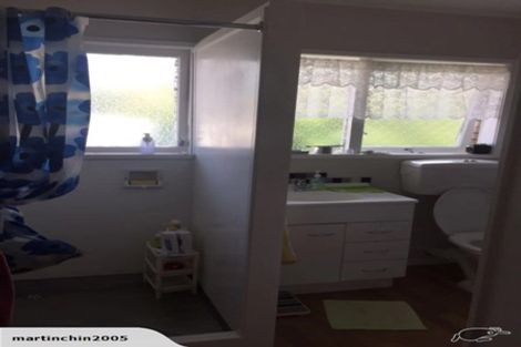 Photo of property in 4/188 Captain Springs Road, Onehunga, Auckland, 1061