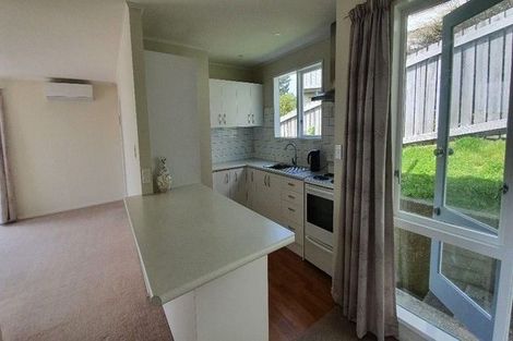 Photo of property in 64a Rajkot Terrace, Broadmeadows, Wellington, 6035