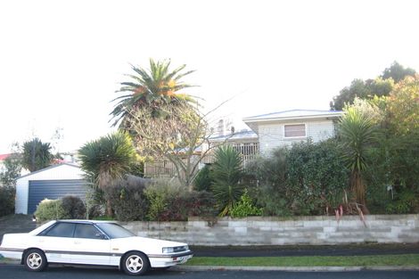 Photo of property in 27 Bretton Terrace, Hillcrest, Hamilton, 3216