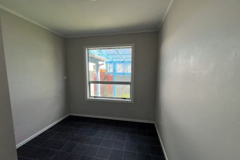 Photo of property in 11 Vimy Place, Mangere, Auckland, 2022