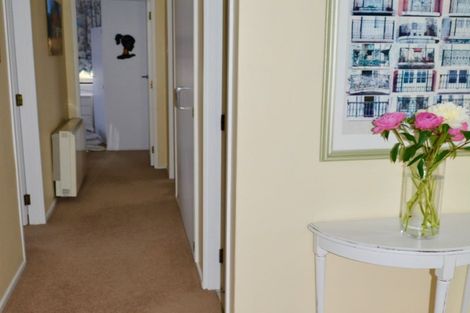 Photo of property in 1 Cornish Place, Cromwell, 9310