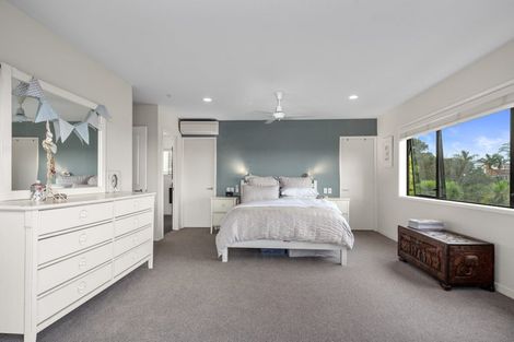 Photo of property in 11b Balmain Road, Birkenhead, Auckland, 0626