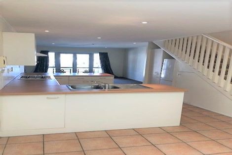 Photo of property in Grosvenor Cl, 21/6 Brown Street, Mount Cook, Wellington, 6021