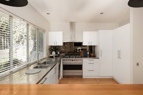 Photo of property in 215b Oceanbeach Road, Mount Maunganui, 3116