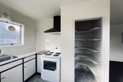 Photo of property in 12 Wellington Street, Hamilton East, Hamilton, 3216