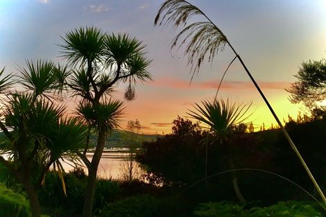 Photo of property in 170 Doctors Point Road, Waitati, 9085