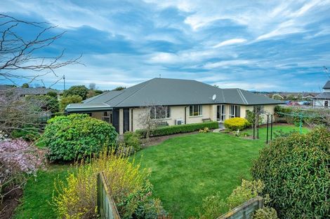 Photo of property in 35 Sheridan Drive, Rolleston, 7614