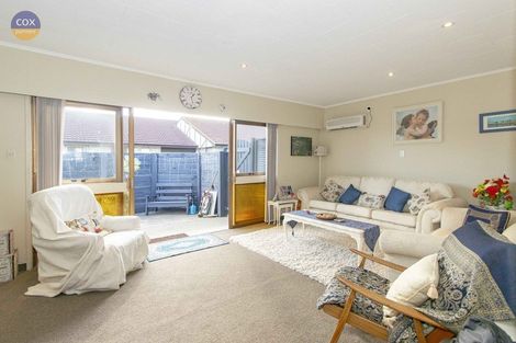 Photo of property in 6/512 Heretaunga Street East, Hastings, 4122