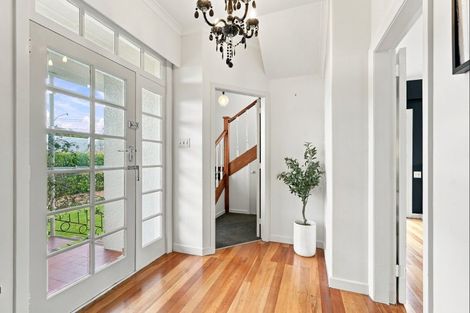 Photo of property in 3 Dickson Crescent, Saint Johns Hill, Whanganui, 4500