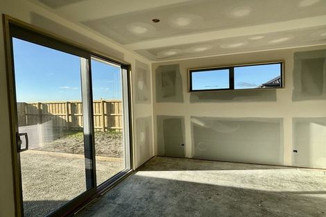 Photo of property in 9 Margaret Drive, Omokoroa, 3114