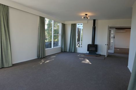 Photo of property in 70a Rimu Road, Raumati Beach, Paraparaumu, 5032