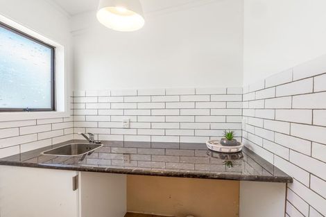 Photo of property in 73 Mahi Road, Te Kauwhata, 3710