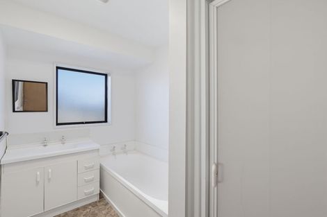 Photo of property in 3 Logie Place, Bromley, Christchurch, 8062