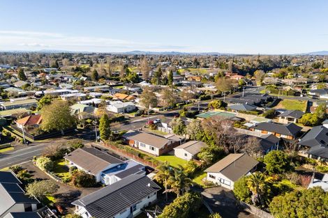 Photo of property in 13 Taylor Terrace, St Andrews, Hamilton, 3200