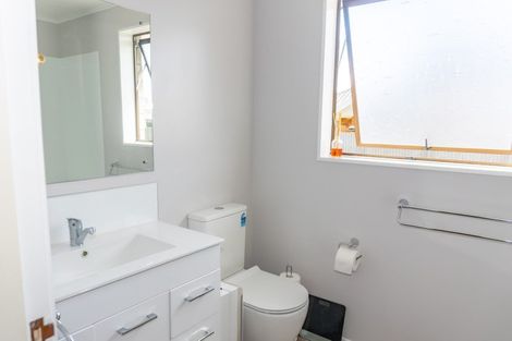 Photo of property in 47a Bellingham Place, Avonhead, Christchurch, 8042