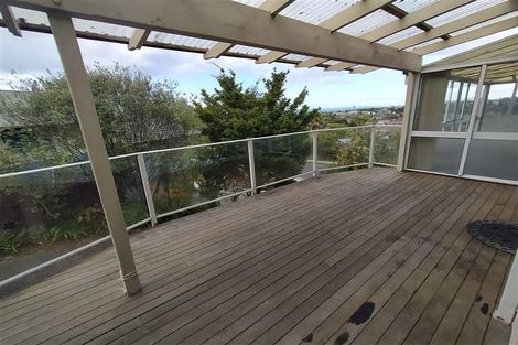 Photo of property in 1/135 Glamorgan Drive, Torbay, Auckland, 0630