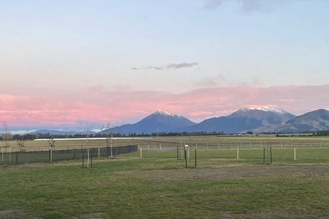 Photo of property in 8 Sam Holmes Drive, Methven, Ashburton, 7776