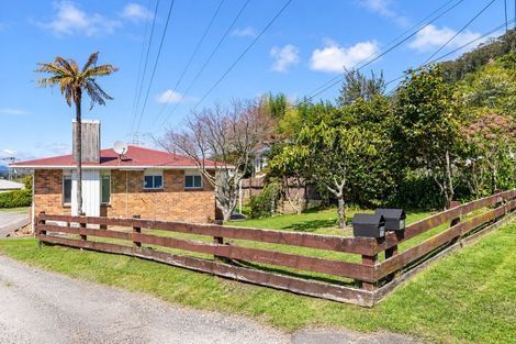 Photo of property in 6a Teal Place, Selwyn Heights, Rotorua, 3015