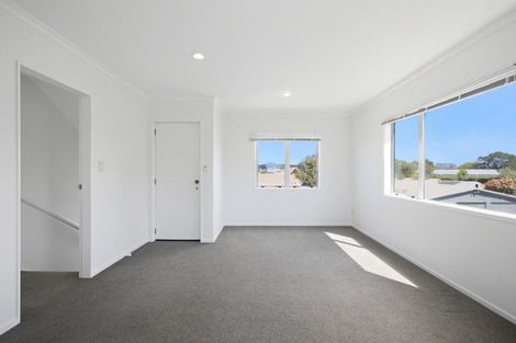 Photo of property in 16a Dickson Road, Papamoa Beach, Papamoa, 3118