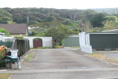 Photo of property in 2/17 Gemstone Drive, Birchville, Upper Hutt, 5018