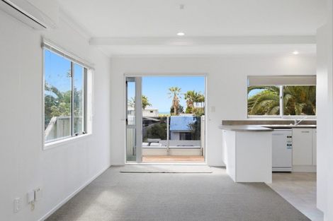 Photo of property in 16a Dickson Road, Papamoa Beach, Papamoa, 3118