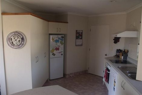 Photo of property in 3/28 Te Aute Road, Havelock North, 4130