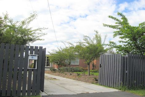 Photo of property in 92 Main North Road, Woodend, 7610